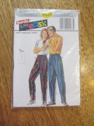 4533 BURDA UNISEX HIM HER ELASTIC WAIST PANTS PATTERN 12-24, 34-46